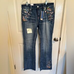 Grace Blue Boot Cut Jeans with Floral Embroidery
